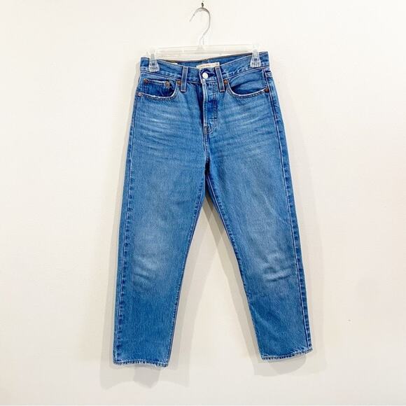 Levis | Wedgie Straight Blue Jeans - Picture 1 of 16